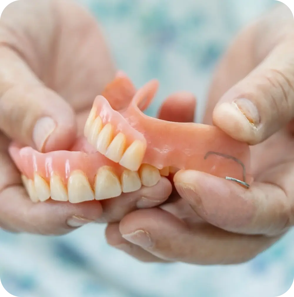 broken denture Gold Coast prosthetist denture repair fix